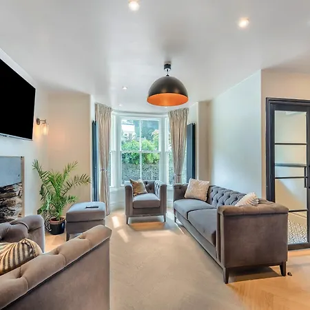 Slate House Holiday home