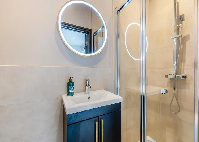 Slate House * باونيس أون وينديرمير