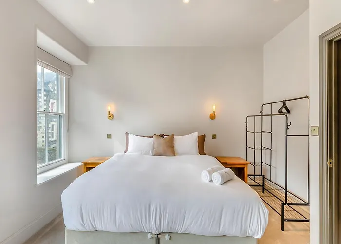 Slate House * باونيس أون وينديرمير